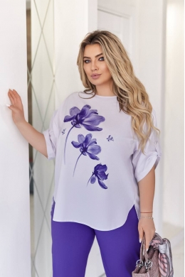 Жіночий костюм двійка з блузою фіолетового кольору