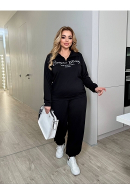 Жіночий костюм двійка чорного кольору