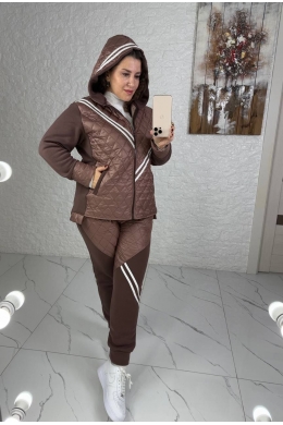 Жіночий костюм двійка колір капучино