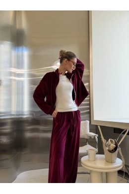 Жіночий спортивний костюм колір бургунді