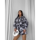 Жіночий костюм двійка з шортами колір колір чорно-білий принт листя
