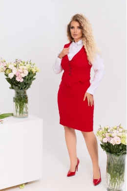 Жіночий костюм із класичною спідницею та жилетом червоного кольору