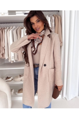 Жіноче демісезонне пальто бежевого кольору