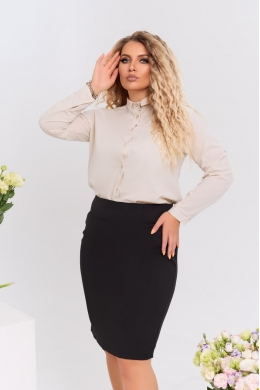 Жіноча класична сорочка молочного кольору