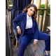 Жіночий стильний брючний костюм із костюмної тканини синього кольору