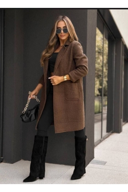 Жіноче демісезонне пальто кольору шоколад