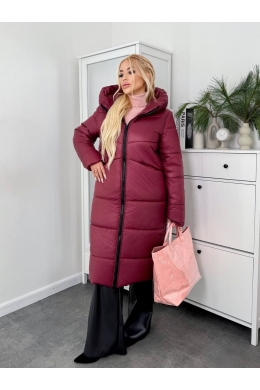 Жіноча зимова куртка кольору марсала