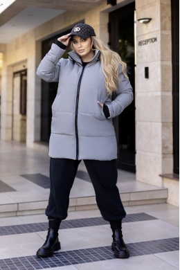 Жіноча куртка з капюшоном колір фісташка