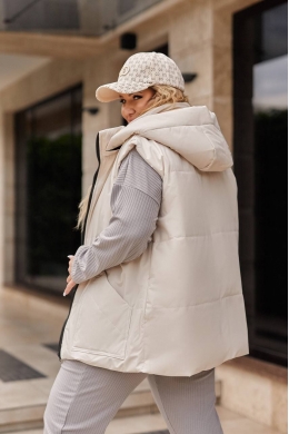 Жіноча жилетка з капюшоном колір бежевий