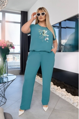 Жіночий костюм двійка з блузкою колір оливка