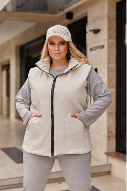 Жіноча жилетка з капюшоном колір бежевий