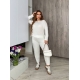 Жіночий костюм двійка колір молочний