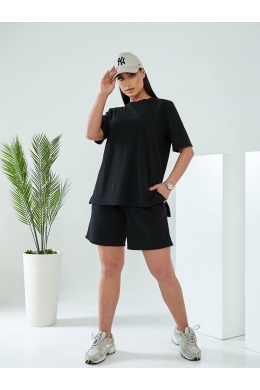 Жіночий костюм двійка з шортами колір чорний