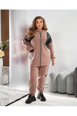 Жіночий стильний костюм двійка бежевого кольору