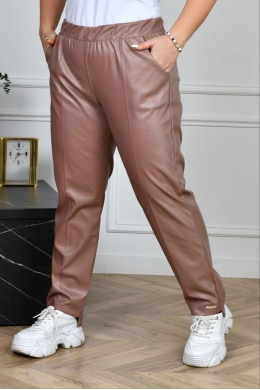 Жіночі штани з еко-шкіри бежевого кольору