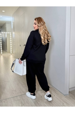 Жіночий костюм двійка чорного кольору