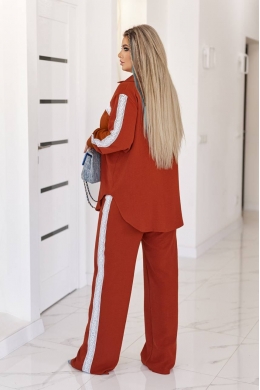 Жіночий костюм двійка з лампасами теракотового кольору
