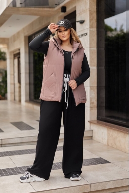 Жіноча жилетка з капюшоном колір шоколадний