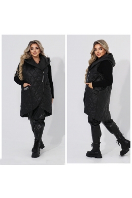 Жіночий жилет прямого крою з кишенями чорного кольору