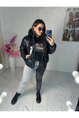 Жіноча тепла курточка колір чорний