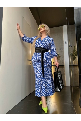 Жіночий костюм двійка зі спідницею колір електрик