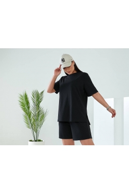 Жіночий костюм двійка з шортами колір чорний