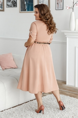 Жіноча сукня міді пісочного кольору