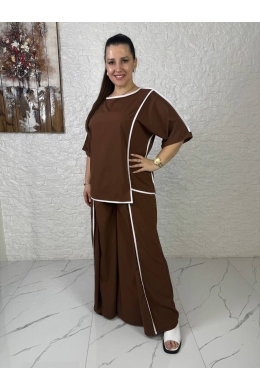 Жіночий костюм двійка вільного крою кольору шоколад