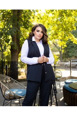 Жіночий костюм двійка брюки з жилетом чорного кольору