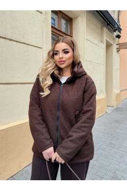 Жіночий полушубок шоколадного кольору