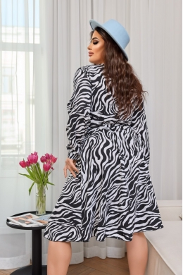 Жіноча сукня на запах колір білий