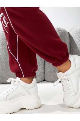 Жіночий теплий спортивний костюм колір бордовий